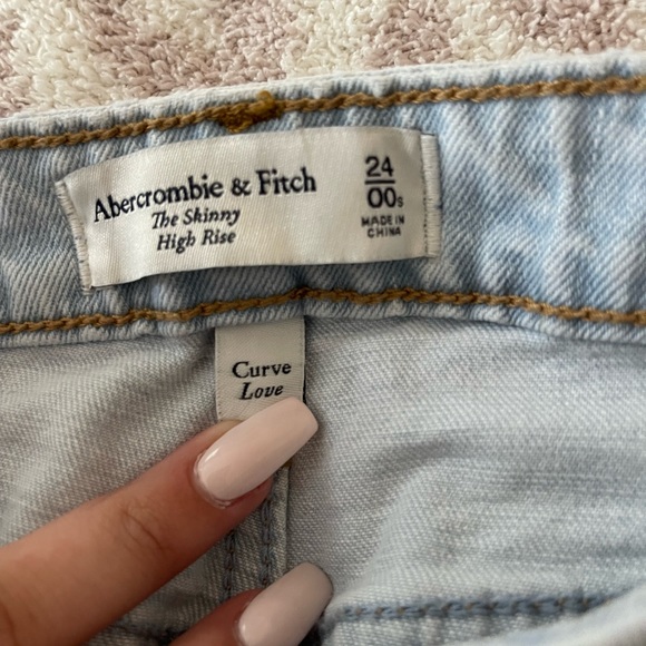 Abercrombie the skinny high rise slit jeans - Picture 4 of 4